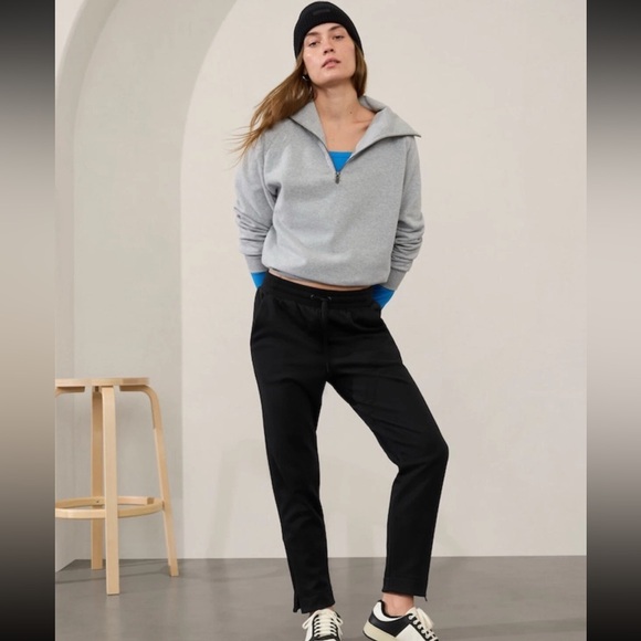 Athleta Pants - Athleta Women's Black Cozy Karma Recover Jogger Size Large‎